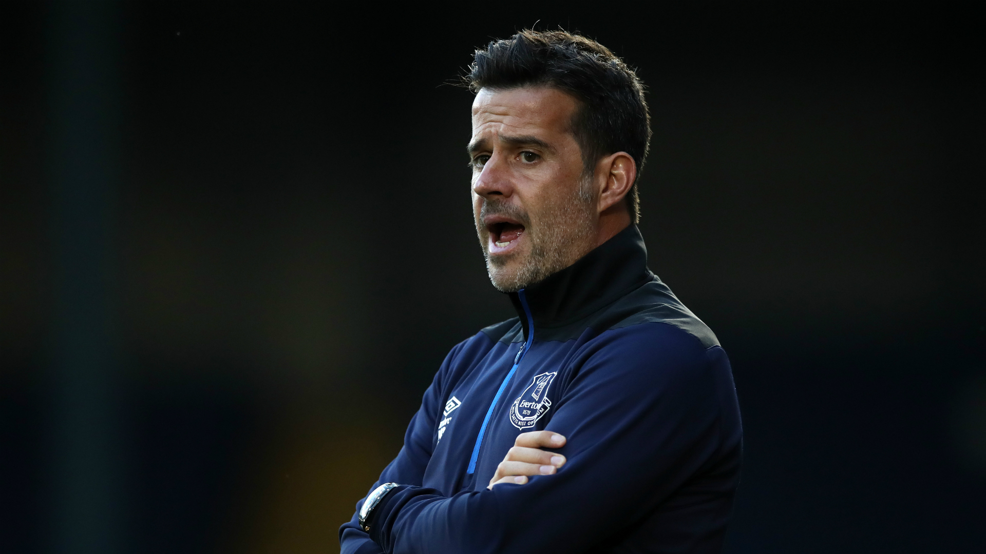 这一事件显 这一事件显